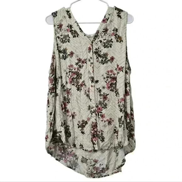 Maurices floral chevron tank top! - Picture 1 of 6